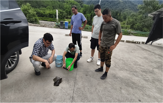 村民发现平胸龟，牯牛…